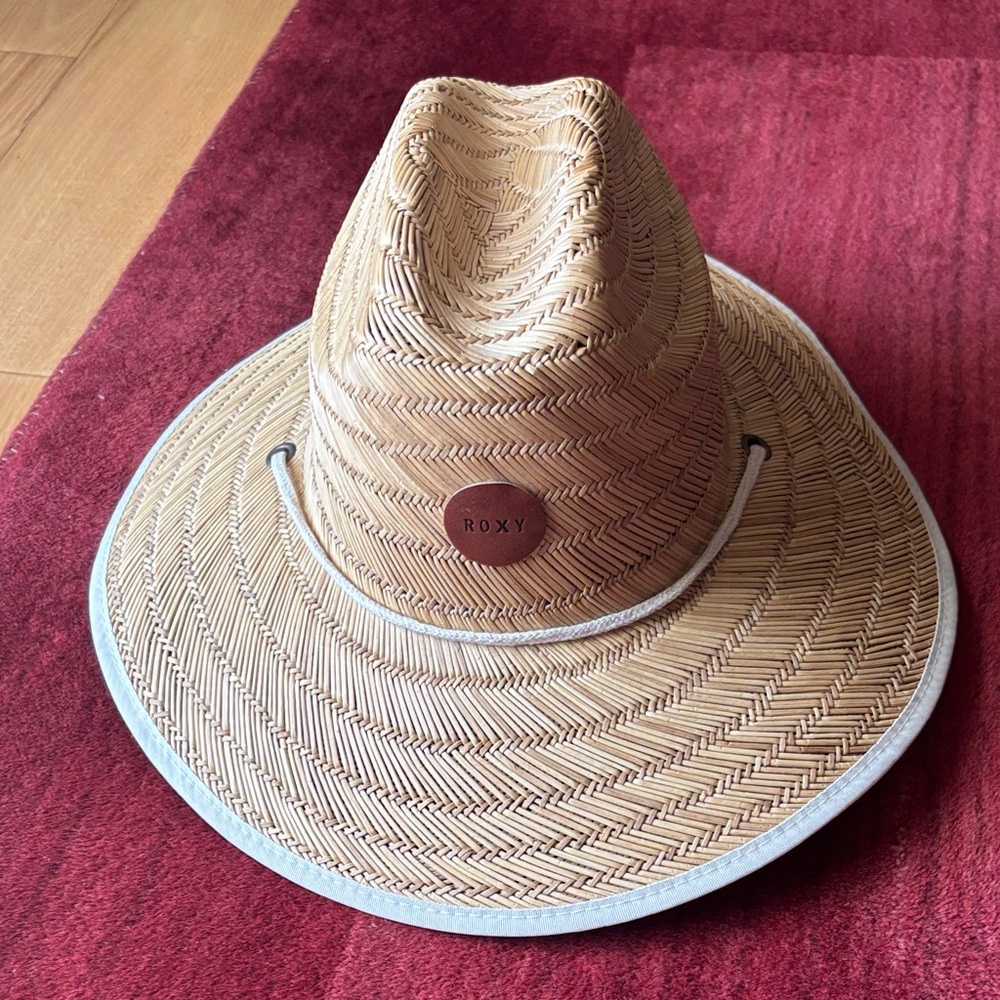 Roxy Beige Woven Hat with White Trim